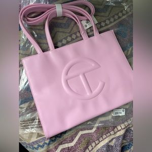 BNWT Medium Bubblegum Pink Telfar Shopping Bag